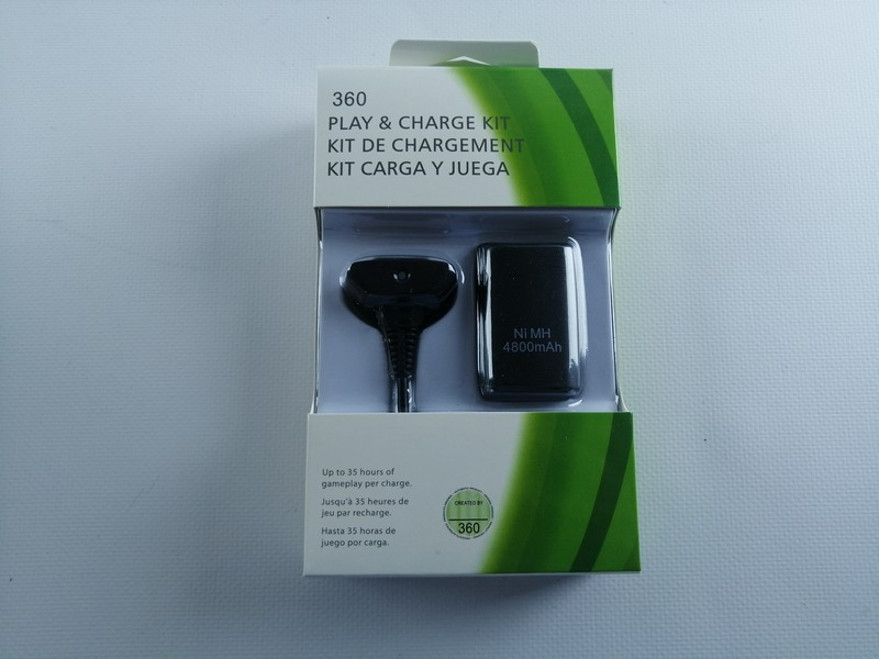 Зарядний пристрій PLAY & CHARGE KIT + Аккумулятор (XBOX 360) Зарядний пристрій PLAY & CHARGE KIT + Аккумулятор (XBOX 360)