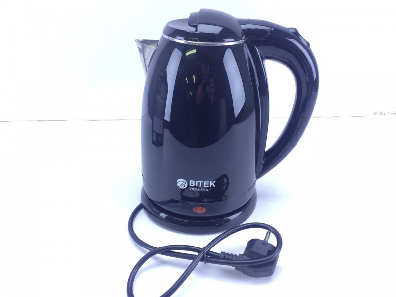 Електрочайник BITEK BT-3112 9997 нерж. 2,0л 1500В (Черний)