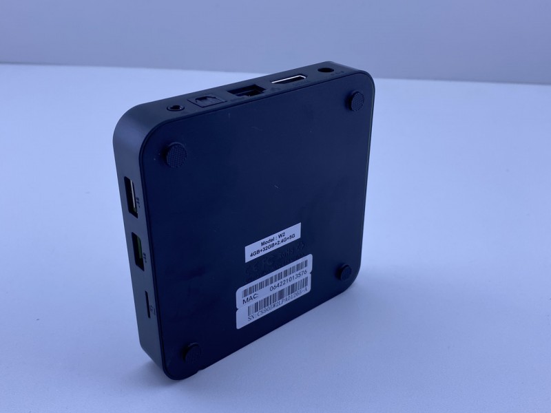 Телевізор смарт приставка до телевізора Tanix Android 13.0 m 432